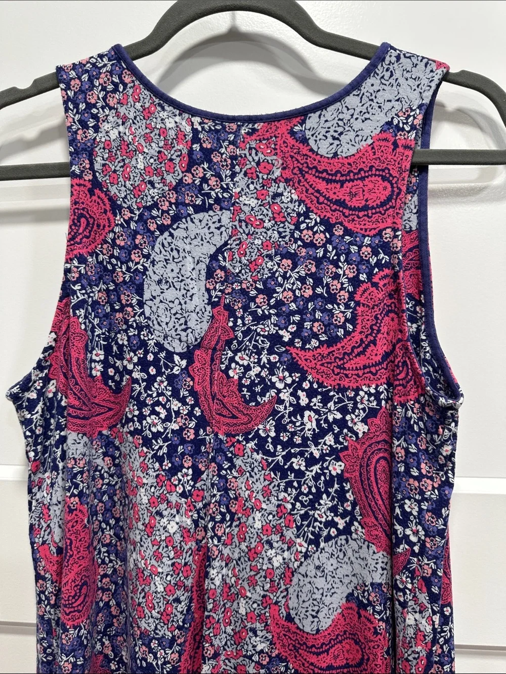 Ellen Tracy Women's Nightgown  - Size Medium
